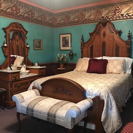 Grand Victorian B&B Inn Bellaire Pokoj fotografie