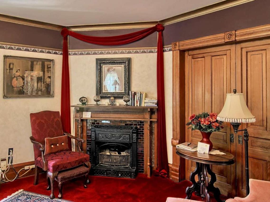 Grand Victorian B&B Inn Bellaire Pokoj fotografie